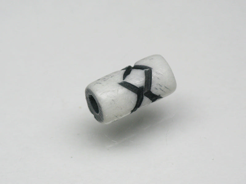 TOKO-BEADS AB184-04S Bone bead 5.5~6mm AB184-04S ボーンビーズ 5.5~6mm Asian bead & African bead  Handmade,Lampeork,bead,asia,india,ethnic,parts,accessory,beads とんぼ玉,ビーズ,トンボ玉,アジア,インド,エスニック,手作り,パーツ,アクセサリー