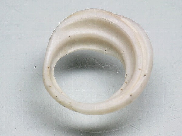 TOKO-BEADS AB189-08 Puka shell 19.5mm AB189-08 プカシェル 19.5mm Asian bead & African bead  Handmade,Lampeork,bead,asia,india,ethnic,parts,accessory,beads とんぼ玉,ビーズ,トンボ玉,アジア,インド,エスニック,手作り,パーツ,アクセサリー