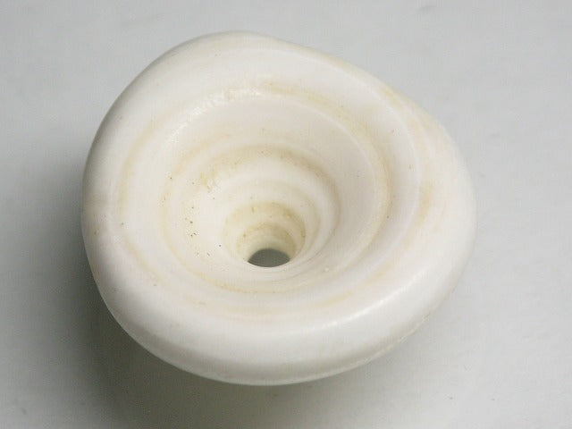 TOKO-BEADS AB189-28 Puka shell 24mm AB189-28 プカシェル 24mm Asian bead & African bead  Handmade,Lampeork,bead,asia,india,ethnic,parts,accessory,beads とんぼ玉,ビーズ,トンボ玉,アジア,インド,エスニック,手作り,パーツ,アクセサリー