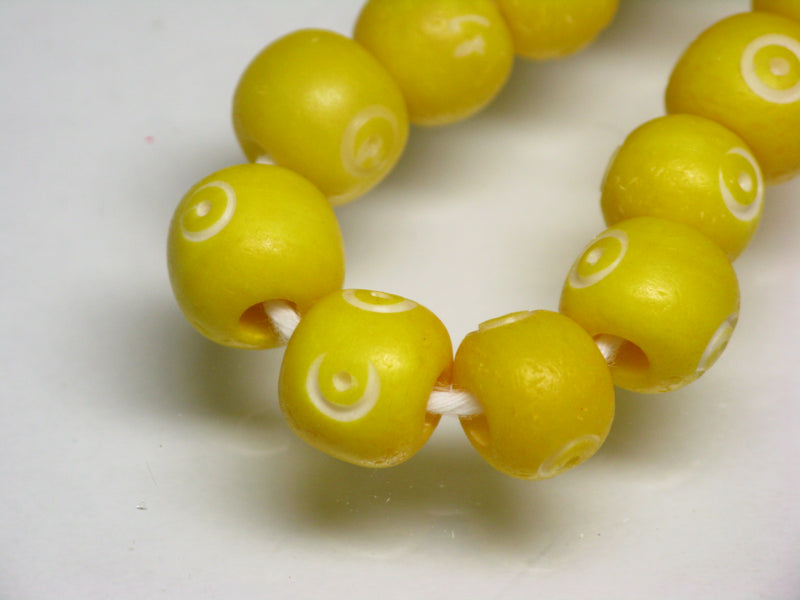 TOKO-BEADS AB195-66N Bone bead (strand) 8~9.5mm AB195-66N ボーンビーズ（連） 8~9.5mm Asian bead & African bead  Handmade,Lampeork,bead,asia,india,ethnic,parts,accessory,beads とんぼ玉,ビーズ,トンボ玉,アジア,インド,エスニック,手作り,パーツ,アクセサリー