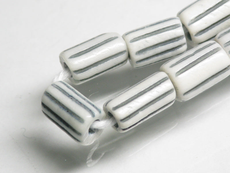 TOKO-BEADS AB195-34N Bone bead (strand) 5.5~6mm AB195-34N ボーンビーズ（連） 5.5~6mm Asian bead & African bead  Handmade,Lampeork,bead,asia,india,ethnic,parts,accessory,beads とんぼ玉,ビーズ,トンボ玉,アジア,インド,エスニック,手作り,パーツ,アクセサリー