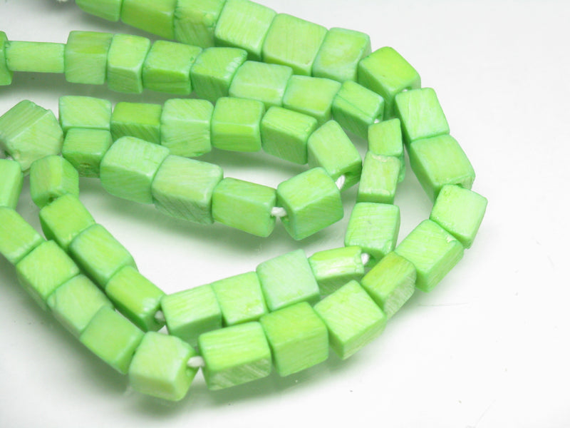 | TOKO-BEADS |AB195N-53 ボーンビーズ（連） 5.5~7mmとんぼ玉,ビーズ,トンボ玉,アジア,インド,エスニック,手作り,パーツ,アクセサリー