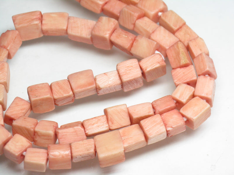 TOKO-BEADS AB195-54N Bone bead (strand) 5.5~7mm AB195-54N ボーンビーズ（連） 5.5~7mm Asian bead & African bead  Handmade,Lampeork,bead,asia,india,ethnic,parts,accessory,beads とんぼ玉,ビーズ,トンボ玉,アジア,インド,エスニック,手作り,パーツ,アクセサリー
