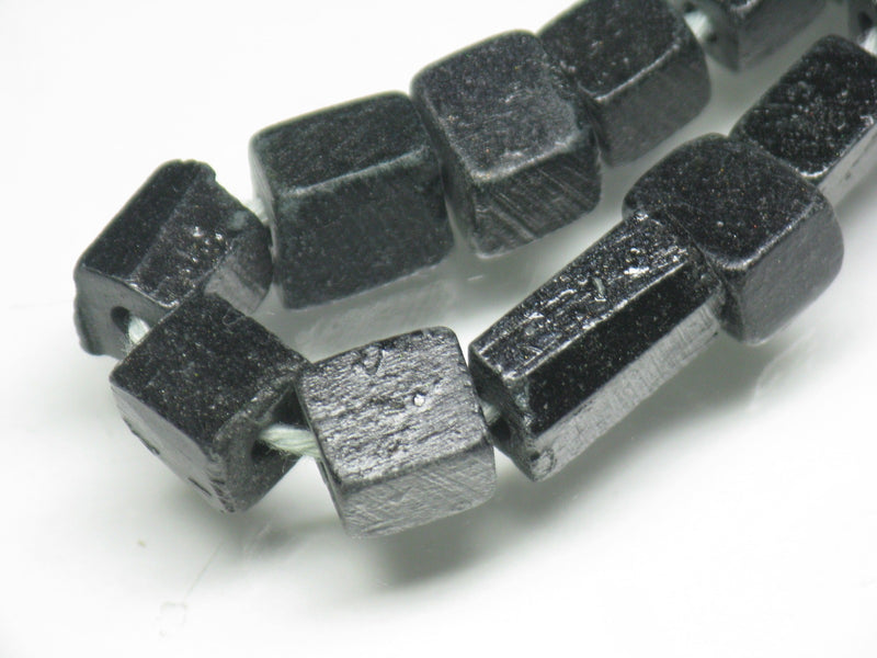 TOKO-BEADS AB195-55N Bone bead (strand) 5.5~7mm AB195-55N ボーンビーズ（連） 5.5~7mm Asian bead & African bead  Handmade,Lampeork,bead,asia,india,ethnic,parts,accessory,beads とんぼ玉,ビーズ,トンボ玉,アジア,インド,エスニック,手作り,パーツ,アクセサリー