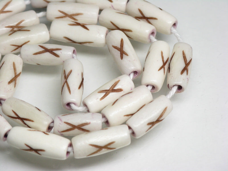 TOKO-BEADS AB197-07N Bone bead (strand) 6~6.5mm AB197-07N ボーンビーズ（連） 6~6.5mm Asian bead & African bead  Handmade,Lampeork,bead,asia,india,ethnic,parts,accessory,beads とんぼ玉,ビーズ,トンボ玉,アジア,インド,エスニック,手作り,パーツ,アクセサリー