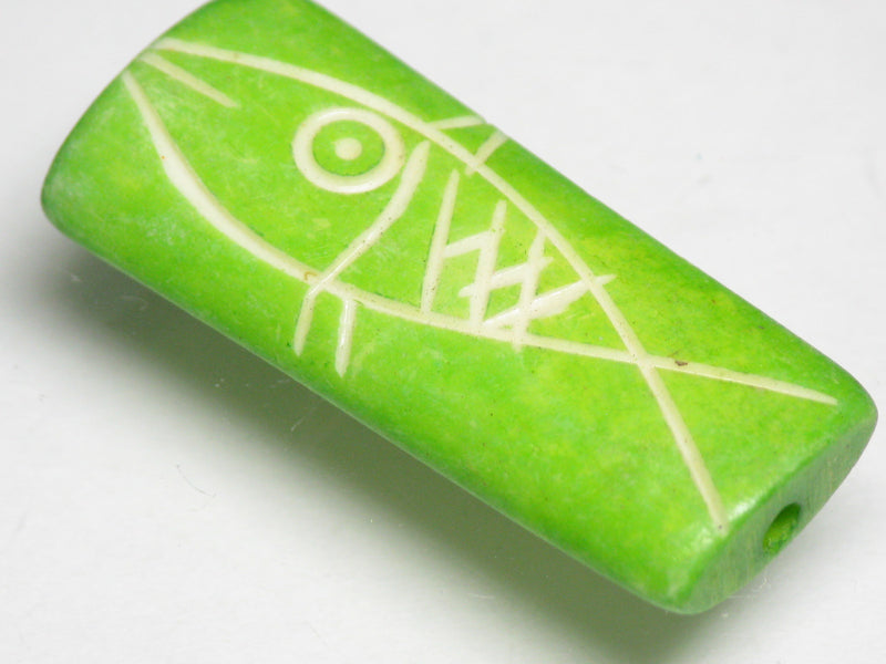 TOKO-BEADS AB200-94S Bone bead (Fish) 13~15mm AB200-94S ボーンビーズ（魚） 13~15mm Asian bead & African bead  Handmade,Lampeork,bead,asia,india,ethnic,parts,accessory,beads とんぼ玉,ビーズ,トンボ玉,アジア,インド,エスニック,手作り,パーツ,アクセサリー