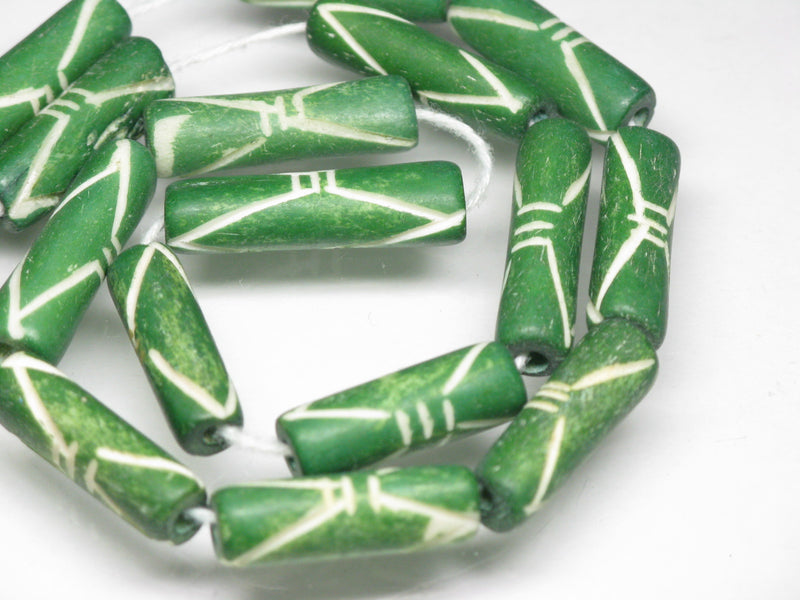 TOKO-BEADS AB202N-07 Bone bead (strand) 6~7mm AB202N-07 ボーンビーズ（連） 6~7mm Asian bead & African bead  Handmade,Lampeork,bead,asia,india,ethnic,parts,accessory,beads とんぼ玉,ビーズ,トンボ玉,アジア,インド,エスニック,手作り,パーツ,アクセサリー