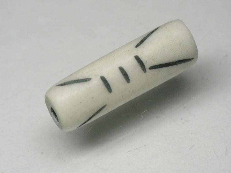 TOKO-BEADS AB202S-01 Bone bead 6~7mm AB202S-01 ボーンビーズ 6~7mm Asian bead & African bead  Handmade,Lampeork,bead,asia,india,ethnic,parts,accessory,beads とんぼ玉,ビーズ,トンボ玉,アジア,インド,エスニック,手作り,パーツ,アクセサリー