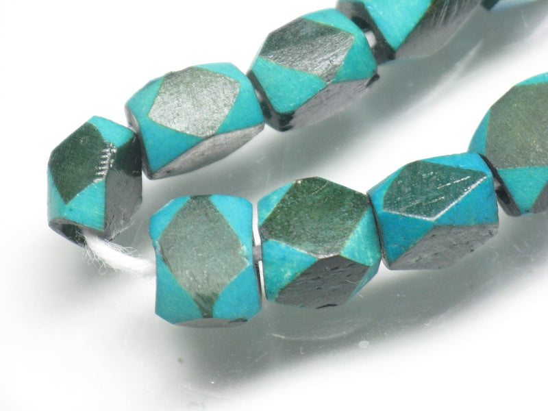 TOKO-BEADS AB204-01N Bone bead (strand) 7~8mm AB204-01N 多面カットボーンビーズ（連） 7~8mm Asian bead & African bead  Handmade,Lampeork,bead,asia,india,ethnic,parts,accessory,beads とんぼ玉,ビーズ,トンボ玉,アジア,インド,エスニック,手作り,パーツ,アクセサリー
