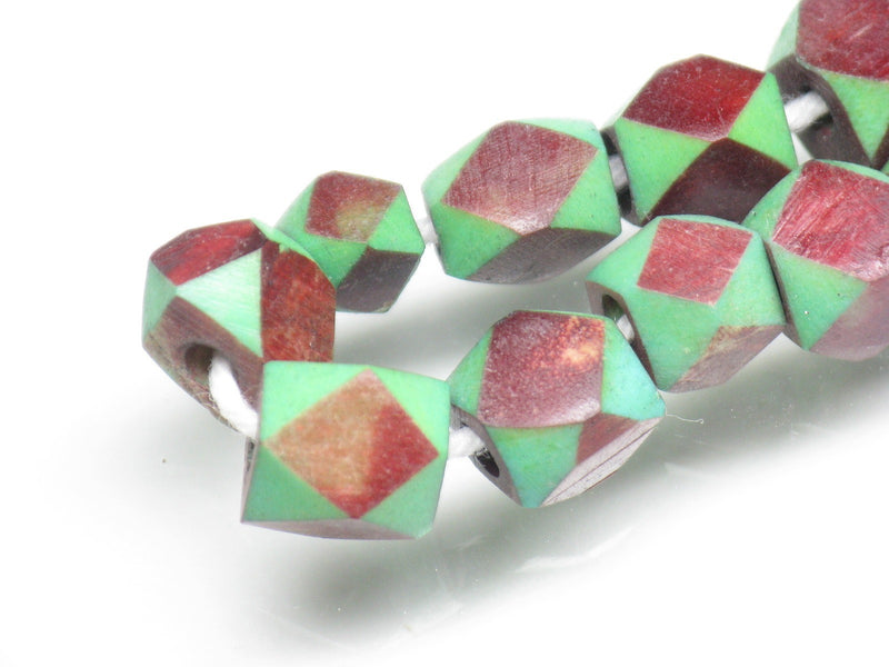 TOKO-BEADS AB204-06N Bone bead (strand) 4~7mm AB204-06N 多面カットボーンビーズ（連） 4~7mm Asian bead & African bead  Handmade,Lampeork,bead,asia,india,ethnic,parts,accessory,beads とんぼ玉,ビーズ,トンボ玉,アジア,インド,エスニック,手作り,パーツ,アクセサリー
