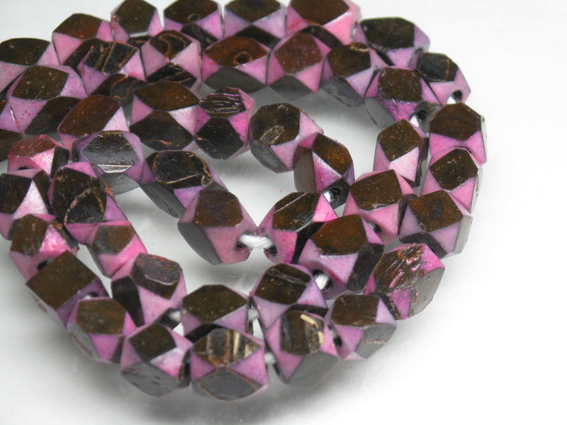 TOKO-BEADS AB204-11N Bone bead (strand) 5~7mm AB204-11N 多面カットボーンビーズ（連） 5~7mm Asian bead & African bead  Handmade,Lampeork,bead,asia,india,ethnic,parts,accessory,beads とんぼ玉,ビーズ,トンボ玉,アジア,インド,エスニック,手作り,パーツ,アクセサリー