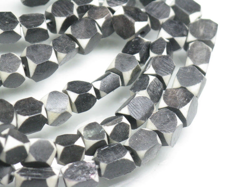 TOKO-BEADS AB204-14N Bone bead (strand) 5~8mm AB204-14N 多面カットボーンビーズ（連） 5~8mm Asian bead & African bead  Handmade,Lampeork,bead,asia,india,ethnic,parts,accessory,beads とんぼ玉,ビーズ,トンボ玉,アジア,インド,エスニック,手作り,パーツ,アクセサリー