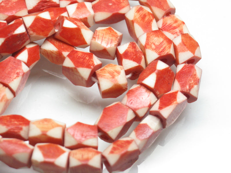 TOKO-BEADS AB204-17N Bone bead (strand) 5~8mm AB204-17N 多面カットボーンビーズ（連） 5~8mm Asian bead & African bead  Handmade,Lampeork,bead,asia,india,ethnic,parts,accessory,beads とんぼ玉,ビーズ,トンボ玉,アジア,インド,エスニック,手作り,パーツ,アクセサリー
