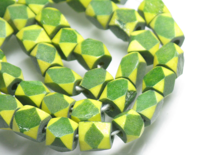 TOKO-BEADS AB204-22N Bone bead (strand) 6mm AB204-22N 多面カットボーンビーズ（連） 6mm Asian bead & African bead  Handmade,Lampeork,bead,asia,india,ethnic,parts,accessory,beads とんぼ玉,ビーズ,トンボ玉,アジア,インド,エスニック,手作り,パーツ,アクセサリー