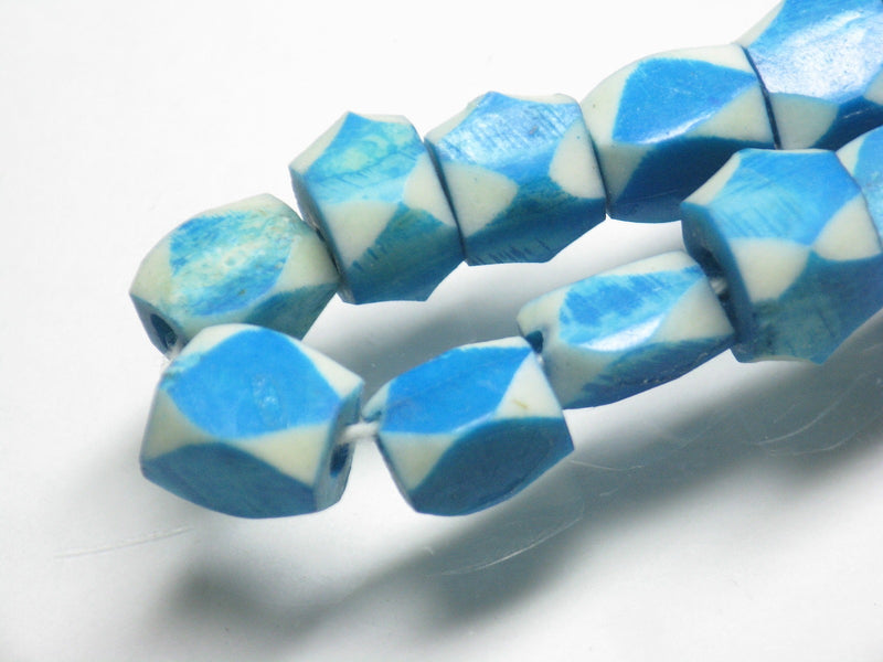 TOKO-BEADS AB204-23N Bone bead (strand) 6mm AB204-23N 多面カットボーンビーズ（連） 6mm Asian bead & African bead  Handmade,Lampeork,bead,asia,india,ethnic,parts,accessory,beads とんぼ玉,ビーズ,トンボ玉,アジア,インド,エスニック,手作り,パーツ,アクセサリー