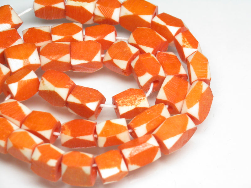 TOKO-BEADS AB204-25N Bone bead (strand) 6~8mm AB204-25N 多面カットボーンビーズ（連） 6~8mm Asian bead & African bead  Handmade,Lampeork,bead,asia,india,ethnic,parts,accessory,beads とんぼ玉,ビーズ,トンボ玉,アジア,インド,エスニック,手作り,パーツ,アクセサリー