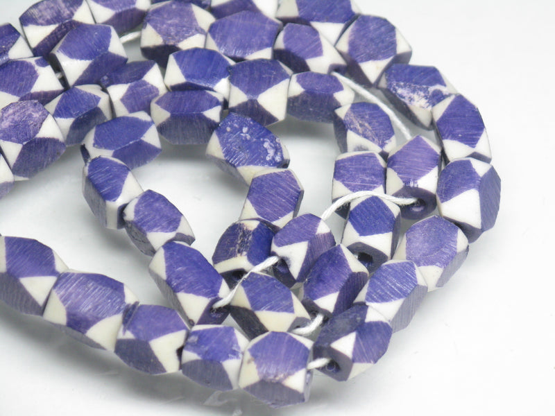 TOKO-BEADS AB204-26N Bone bead (strand) 5.5~7mm AB204-26N 多面カットボーンビーズ（連） 5.5~7mm Asian bead & African bead  Handmade,Lampeork,bead,asia,india,ethnic,parts,accessory,beads とんぼ玉,ビーズ,トンボ玉,アジア,インド,エスニック,手作り,パーツ,アクセサリー