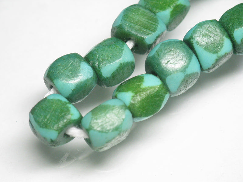 TOKO-BEADS AB204-29N Bone bead (strand) 5.5~7mm AB204-29N 多面カットボーンビーズ（連） 5.5~7mm Asian bead & African bead  Handmade,Lampeork,bead,asia,india,ethnic,parts,accessory,beads とんぼ玉,ビーズ,トンボ玉,アジア,インド,エスニック,手作り,パーツ,アクセサリー