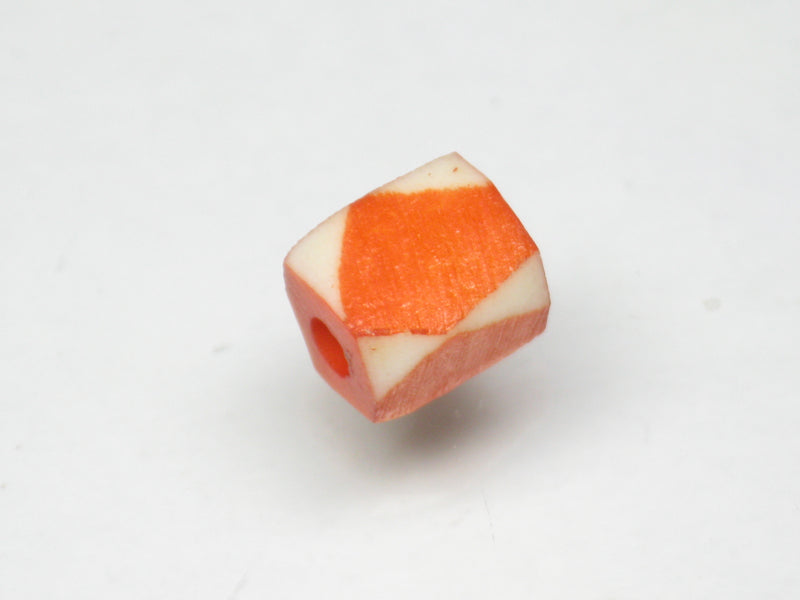 TOKO-BEADS AB204-25S Bone bead 6~8mm AB204-25S 多面カットボーンビーズ 6~8mm Asian bead & African bead  Handmade,Lampeork,bead,asia,india,ethnic,parts,accessory,beads とんぼ玉,ビーズ,トンボ玉,アジア,インド,エスニック,手作り,パーツ,アクセサリー