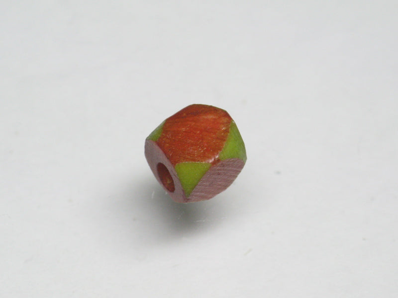 TOKO-BEADS AB204-32S Bone bead 5.5~7mm AB204-32S 多面カットボーンビーズ 5.5~7mm Asian bead & African bead  Handmade,Lampeork,bead,asia,india,ethnic,parts,accessory,beads とんぼ玉,ビーズ,トンボ玉,アジア,インド,エスニック,手作り,パーツ,アクセサリー