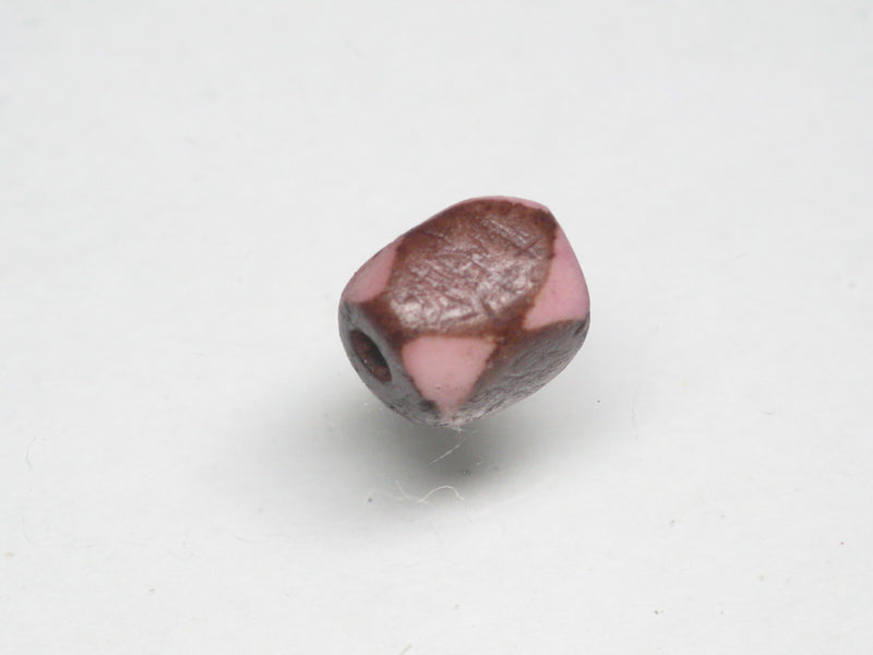 TOKO-BEADS AB204-34S Bone bead 5.5~7mm AB204-34S 多面カットボーンビーズ 5.5~7mm Asian bead & African bead  Handmade,Lampeork,bead,asia,india,ethnic,parts,accessory,beads とんぼ玉,ビーズ,トンボ玉,アジア,インド,エスニック,手作り,パーツ,アクセサリー