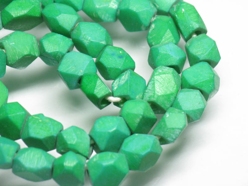 TOKO-BEADS AB205-03N Bone bead (strand) 7mm AB205-03N 多面カットボーンビーズ（連） 7mm Asian bead & African bead  Handmade,Lampeork,bead,asia,india,ethnic,parts,accessory,beads とんぼ玉,ビーズ,トンボ玉,アジア,インド,エスニック,手作り,パーツ,アクセサリー