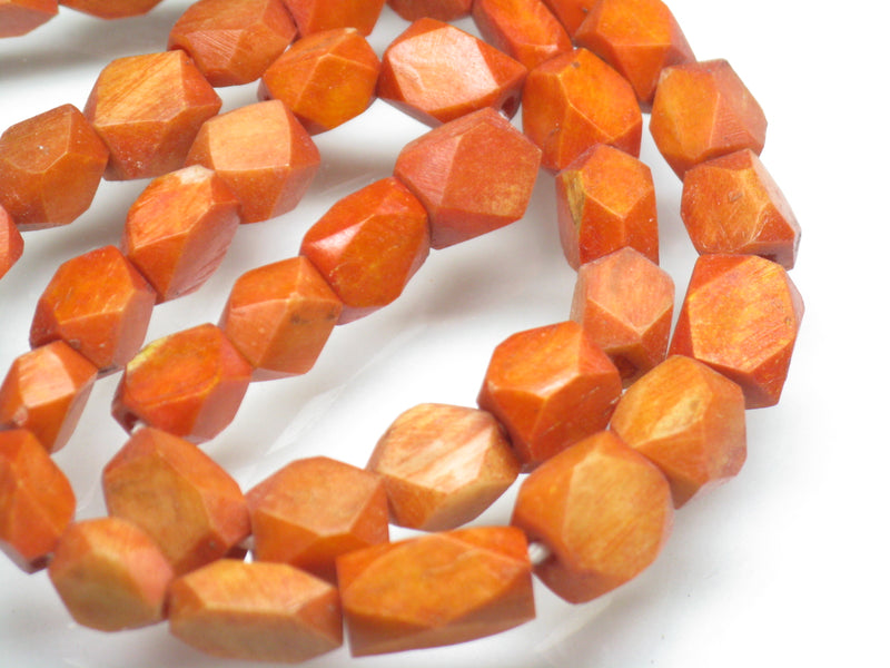 TOKO-BEADS AB205-14N Bone bead (strand) 5~8mm AB205-14N 多面カットボーンビーズ（連） 5~8mm Asian bead & African bead  Handmade,Lampeork,bead,asia,india,ethnic,parts,accessory,beads とんぼ玉,ビーズ,トンボ玉,アジア,インド,エスニック,手作り,パーツ,アクセサリー