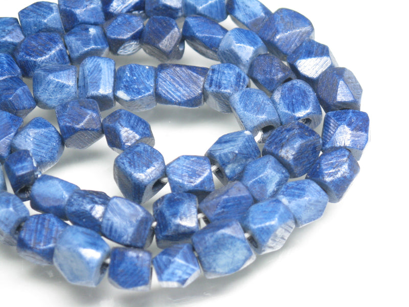TOKO-BEADS AB205-24N Bone bead (strand) 5.5~7mm AB205-24N 多面カットボーンビーズ（連） 5.5~7mm Asian bead & African bead  Handmade,Lampeork,bead,asia,india,ethnic,parts,accessory,beads とんぼ玉,ビーズ,トンボ玉,アジア,インド,エスニック,手作り,パーツ,アクセサリー