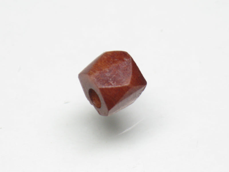 TOKO-BEADS AB205-08S Bone bead 5.5~7mm AB205-08S 多面カットボーンビーズ 5.5~7mm Asian bead & African bead  Handmade,Lampeork,bead,asia,india,ethnic,parts,accessory,beads とんぼ玉,ビーズ,トンボ玉,アジア,インド,エスニック,手作り,パーツ,アクセサリー