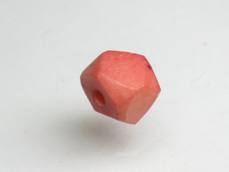 TOKO-BEADS AB205-21S Bone bead 8~9mm AB205-21S 多面カットボーンビーズ 8~9mm Asian bead & African bead  Handmade,Lampeork,bead,asia,india,ethnic,parts,accessory,beads とんぼ玉,ビーズ,トンボ玉,アジア,インド,エスニック,手作り,パーツ,アクセサリー