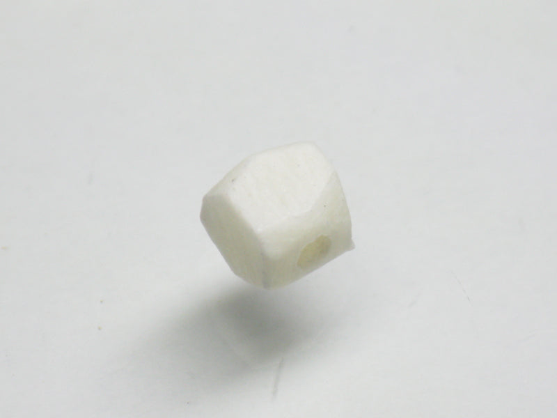 TOKO-BEADS AB205-23S Bone bead 5.5~7mm AB205-23S 多面カットボーンビーズ 5.5~7mm Asian bead & African bead  Handmade,Lampeork,bead,asia,india,ethnic,parts,accessory,beads とんぼ玉,ビーズ,トンボ玉,アジア,インド,エスニック,手作り,パーツ,アクセサリー