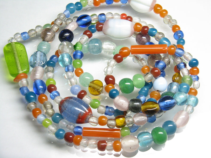 | TOKO-BEADS |AG001N-24 ガラスビーズアソート120cm（連） 5~13mmとんぼ玉,ビーズ,トンボ玉,アジア,インド,エスニック,手作り,パーツ,アクセサリー