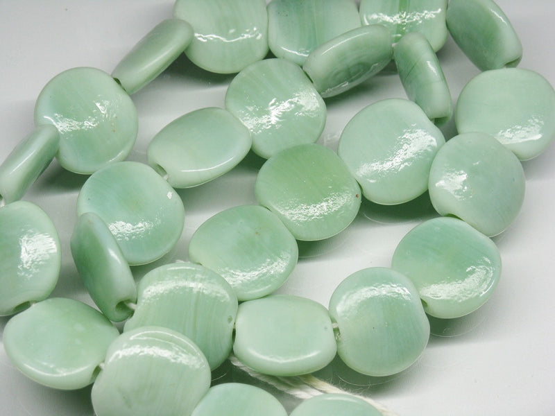 TOKO-BEADS AG008N-07 Glass bead (strand) 17mm AG008N-07 丸型フラットビーズ（連） 17mm Asian bead & African bead  Handmade,Lampeork,bead,asia,india,ethnic,parts,accessory,beads とんぼ玉,ビーズ,トンボ玉,アジア,インド,エスニック,手作り,パーツ,アクセサリー