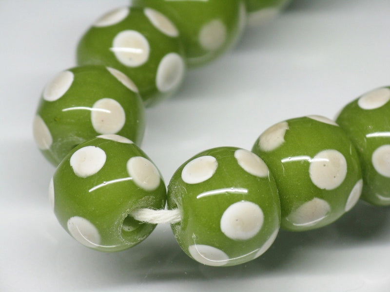 AG009-39N Glass bead (strand) 11mm
