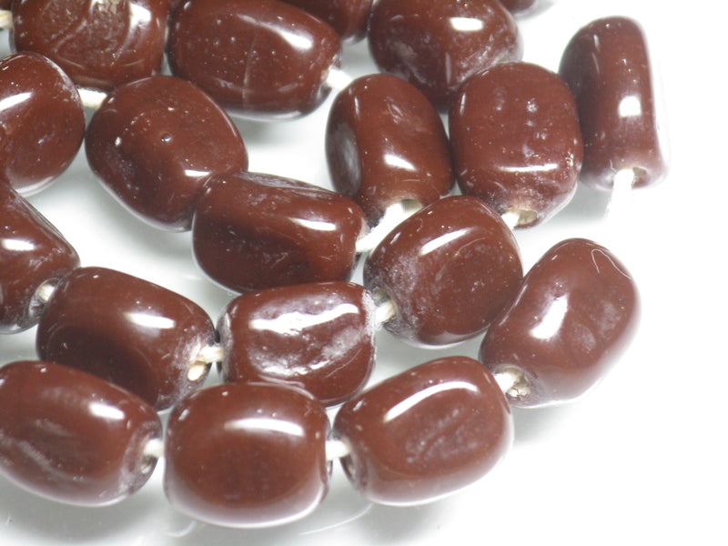 TOKO-BEADS AG011-12N Glass bead (L) (strand) 11~13mm AG011-12N 三角とんぼ玉L（連） 11~13mm Asian bead & African bead  Handmade,Lampeork,bead,asia,india,ethnic,parts,accessory,beads とんぼ玉,ビーズ,トンボ玉,アジア,インド,エスニック,手作り,パーツ,アクセサリー