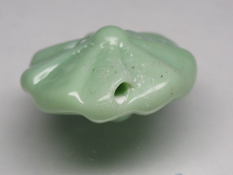 TOKO-BEADS AG012-19S Glass bead 18~23mm AG012-19S フラワービーズ 18~23mm Asian bead & African bead  Handmade,Lampeork,bead,asia,india,ethnic,parts,accessory,beads とんぼ玉,ビーズ,トンボ玉,アジア,インド,エスニック,手作り,パーツ,アクセサリー