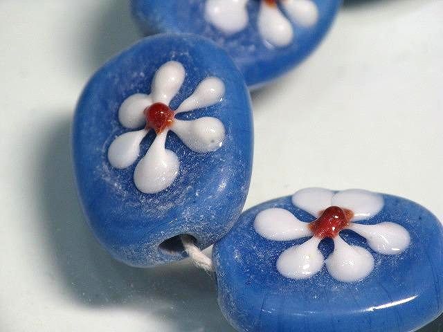 TOKO-BEADS AG033-18N Glass bead (strand) 16~18mm AG033-18N フラワービーズ（連） 16~18mm Asian bead & African bead  Handmade,Lampeork,bead,asia,india,ethnic,parts,accessory,beads とんぼ玉,ビーズ,トンボ玉,アジア,インド,エスニック,手作り,パーツ,アクセサリー