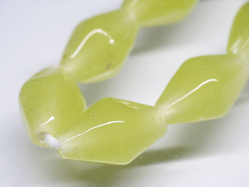 TOKO-BEADS AG037-57N Glass bead (strand) 9~10mm AG037-57N ひし形とんぼ玉（連） 9~10mm Asian bead & African bead  Handmade,Lampeork,bead,asia,india,ethnic,parts,accessory,beads とんぼ玉,ビーズ,トンボ玉,アジア,インド,エスニック,手作り,パーツ,アクセサリー