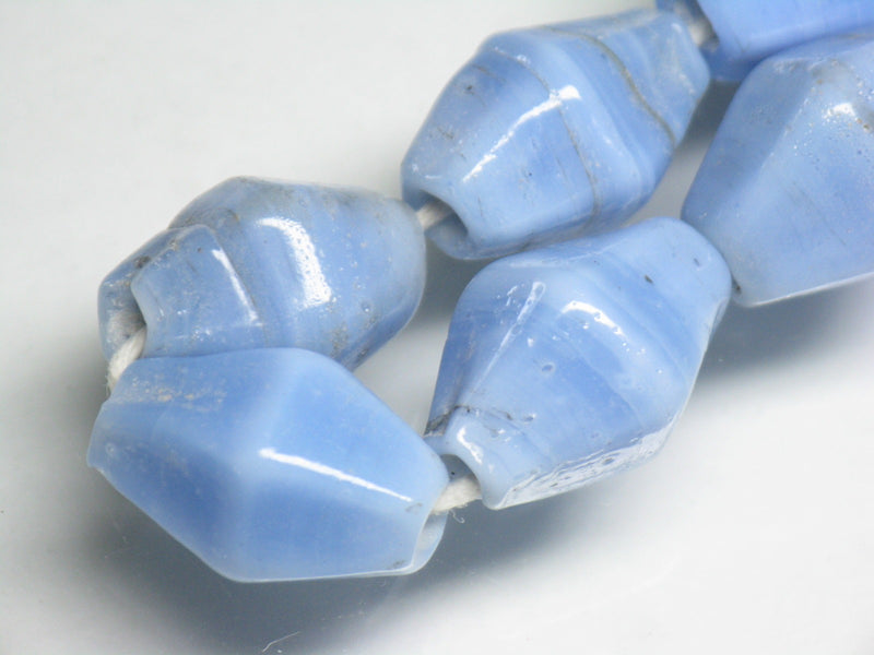 TOKO-BEADS AG037-27N Glass bead (strand) 11~12mm AG037-27N ひし形とんぼ玉（連） 11~12mm Asian bead & African bead  Handmade,Lampeork,bead,asia,india,ethnic,parts,accessory,beads とんぼ玉,ビーズ,トンボ玉,アジア,インド,エスニック,手作り,パーツ,アクセサリー