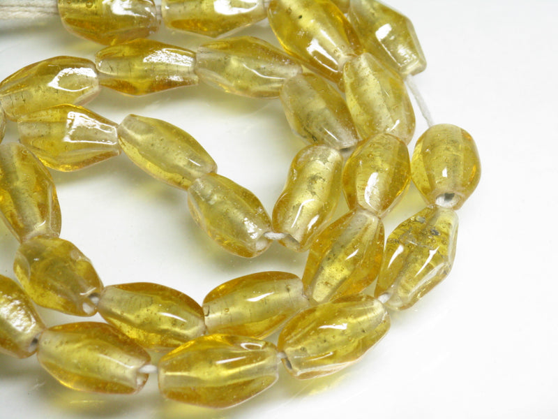 TOKO-BEADS AG037-47N Glass bead (strand) 8.5~10mm AG037-47N ひし形とんぼ玉（連） 8.5~10mm Asian bead & African bead  Handmade,Lampeork,bead,asia,india,ethnic,parts,accessory,beads とんぼ玉,ビーズ,トンボ玉,アジア,インド,エスニック,手作り,パーツ,アクセサリー