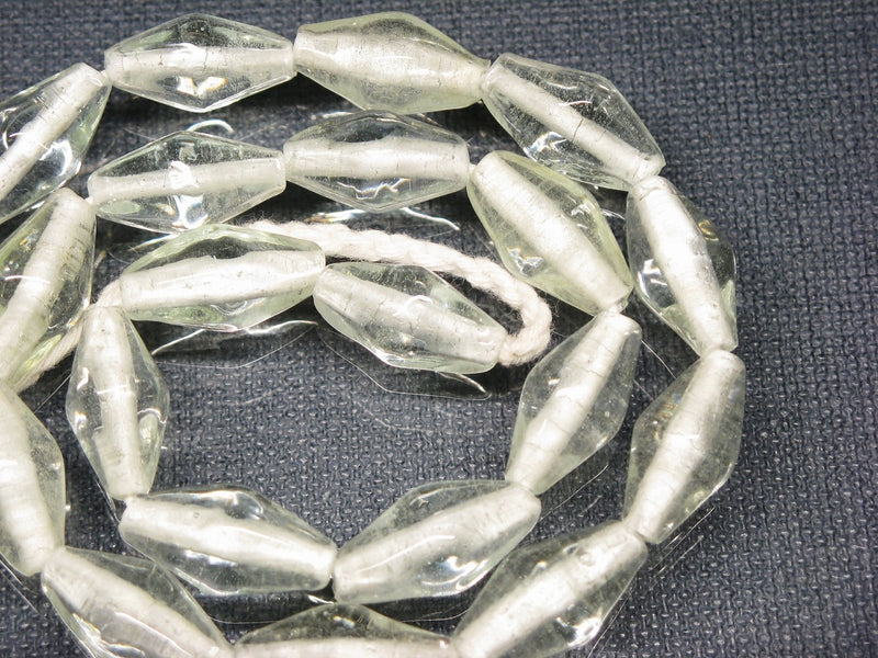 TOKO-BEADS AG038N-01 Glass bead (strand) 10~12mm AG038N-01 ひし形とんぼ玉（連） 10~12mm Asian bead & African bead  Handmade,Lampeork,bead,asia,india,ethnic,parts,accessory,beads とんぼ玉,ビーズ,トンボ玉,アジア,インド,エスニック,手作り,パーツ,アクセサリー