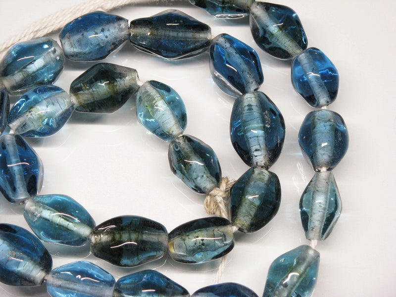 TOKO-BEADS AG038N-11 Glass bead (strand) 11~12mm AG038N-11 ひし形とんぼ玉（連） 11~12mm Asian bead & African bead  Handmade,Lampeork,bead,asia,india,ethnic,parts,accessory,beads とんぼ玉,ビーズ,トンボ玉,アジア,インド,エスニック,手作り,パーツ,アクセサリー