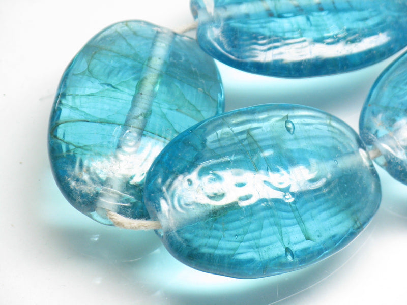 TOKO-BEADS AG040-57N Glass bead (strand) 23.5mm AG040-57N オーバルビーズ（連） 23.5mm Asian bead & African bead  Handmade,Lampeork,bead,asia,india,ethnic,parts,accessory,beads とんぼ玉,ビーズ,トンボ玉,アジア,インド,エスニック,手作り,パーツ,アクセサリー