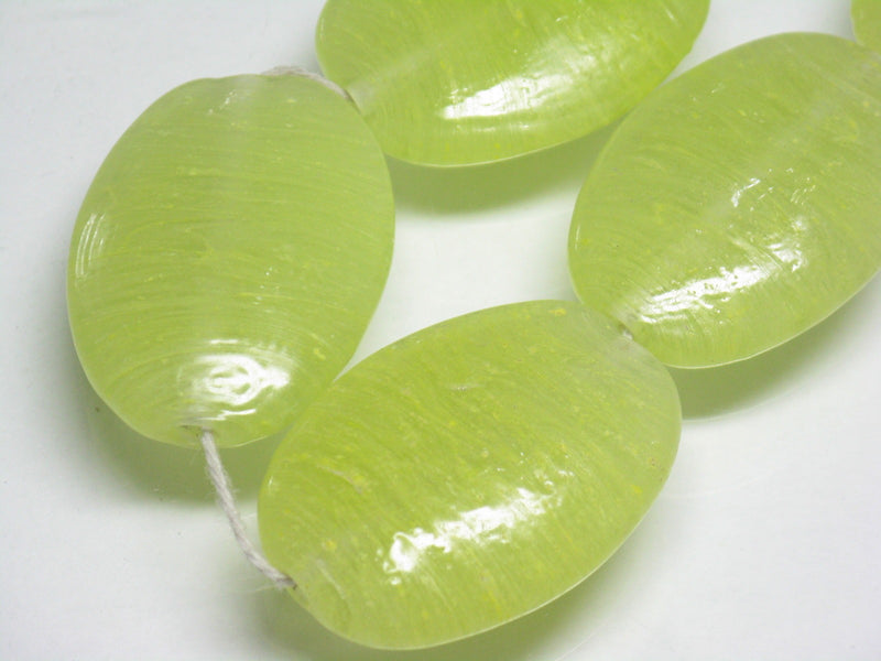 TOKO-BEADS AG040-65N Glass bead (strand) 24~26mm AG040-65N オーバルビーズ（連） 24~26mm Asian bead & African bead  Handmade,Lampeork,bead,asia,india,ethnic,parts,accessory,beads とんぼ玉,ビーズ,トンボ玉,アジア,インド,エスニック,手作り,パーツ,アクセサリー