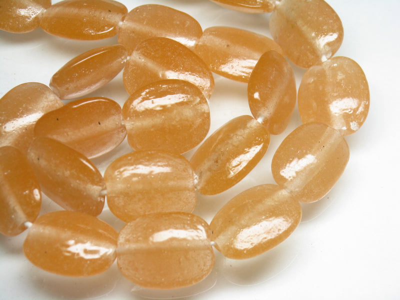 TOKO-BEADS AG040-88N Glass bead (strand) 16~18mm AG040-88N オーバルビーズ（連） 16~18mm Asian bead & African bead  Handmade,Lampeork,bead,asia,india,ethnic,parts,accessory,beads とんぼ玉,ビーズ,トンボ玉,アジア,インド,エスニック,手作り,パーツ,アクセサリー