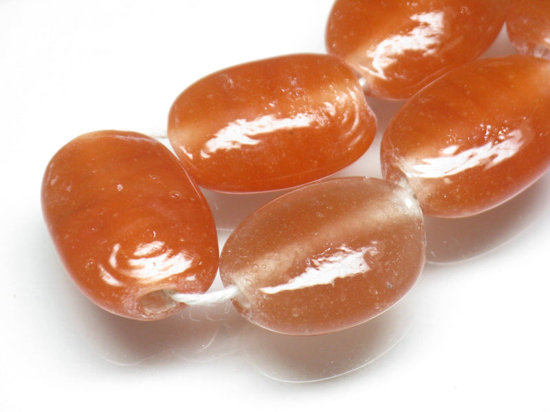 TOKO-BEADS AG040-91N Glass bead (strand) 16~18mm AG040-91N オーバルビーズ（連） 16~18mm Asian bead & African bead  Handmade,Lampeork,bead,asia,india,ethnic,parts,accessory,beads とんぼ玉,ビーズ,トンボ玉,アジア,インド,エスニック,手作り,パーツ,アクセサリー