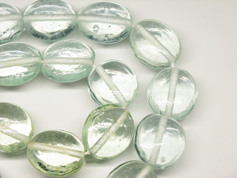 TOKO-BEADS AG041N-02 Glass bead (strand) 17~18mm AG041N-02 オーバルビーズ（連） 17~18mm Asian bead & African bead  Handmade,Lampeork,bead,asia,india,ethnic,parts,accessory,beads とんぼ玉,ビーズ,トンボ玉,アジア,インド,エスニック,手作り,パーツ,アクセサリー