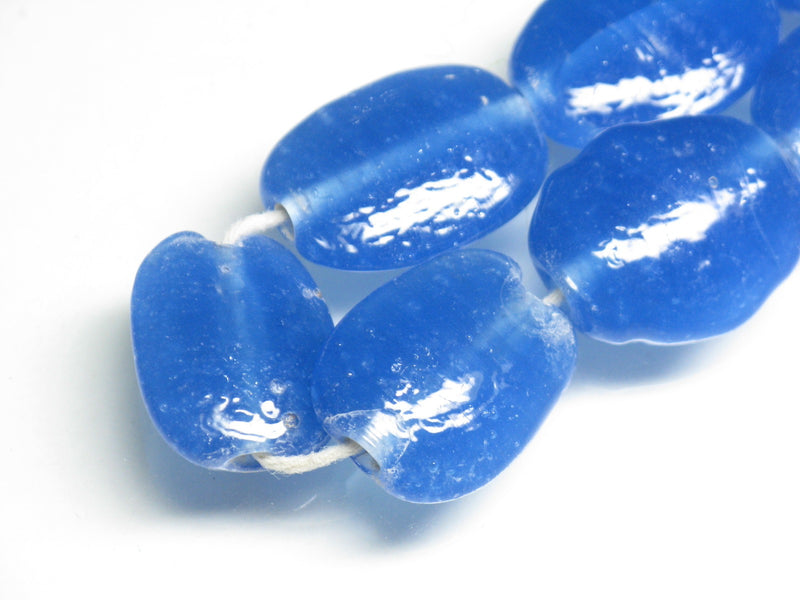 TOKO-BEADS AG041-92N Glass bead (strand) 16~18.5mm AG041-92N オーバルビーズ（連） 16~18.5mm Asian bead & African bead  Handmade,Lampeork,bead,asia,india,ethnic,parts,accessory,beads とんぼ玉,ビーズ,トンボ玉,アジア,インド,エスニック,手作り,パーツ,アクセサリー