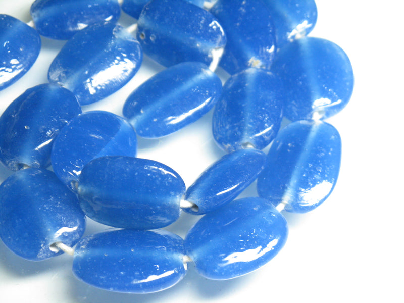 TOKO-BEADS AG041-92N Glass bead (strand) 16~18.5mm AG041-92N オーバルビーズ（連） 16~18.5mm Asian bead & African bead  Handmade,Lampeork,bead,asia,india,ethnic,parts,accessory,beads とんぼ玉,ビーズ,トンボ玉,アジア,インド,エスニック,手作り,パーツ,アクセサリー