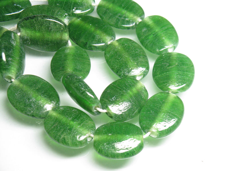 TOKO-BEADS AG041-97N Glass bead (strand) 17~18mm AG041-97N オーバルビーズ（連） 17~18mm Asian bead & African bead  Handmade,Lampeork,bead,asia,india,ethnic,parts,accessory,beads とんぼ玉,ビーズ,トンボ玉,アジア,インド,エスニック,手作り,パーツ,アクセサリー